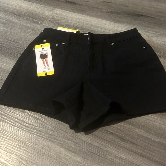 Juicy Couture Black Jean Shorts - Picture 3 of 6